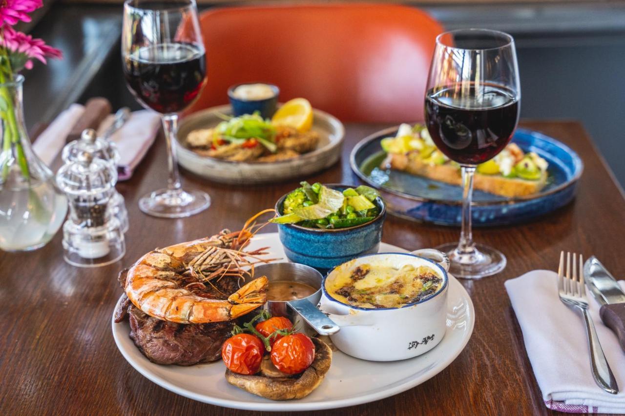 Harper'S Steakhouse With Rooms, Southampton Swanwick Marina Lower Swanwick Kültér fotó